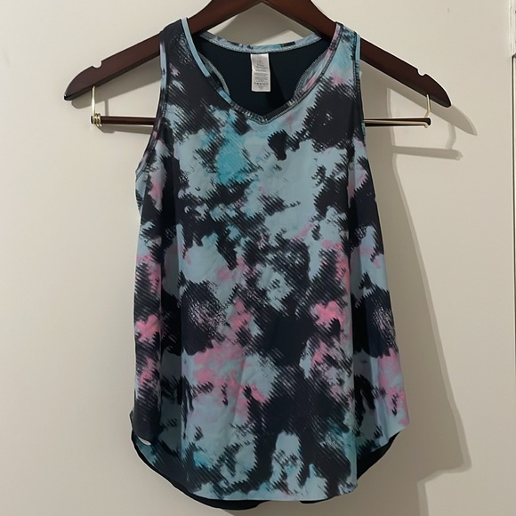 Ivivva Lululemon Set Motion Vented Cut Out Tank Size 8 - Picture 3 of 6